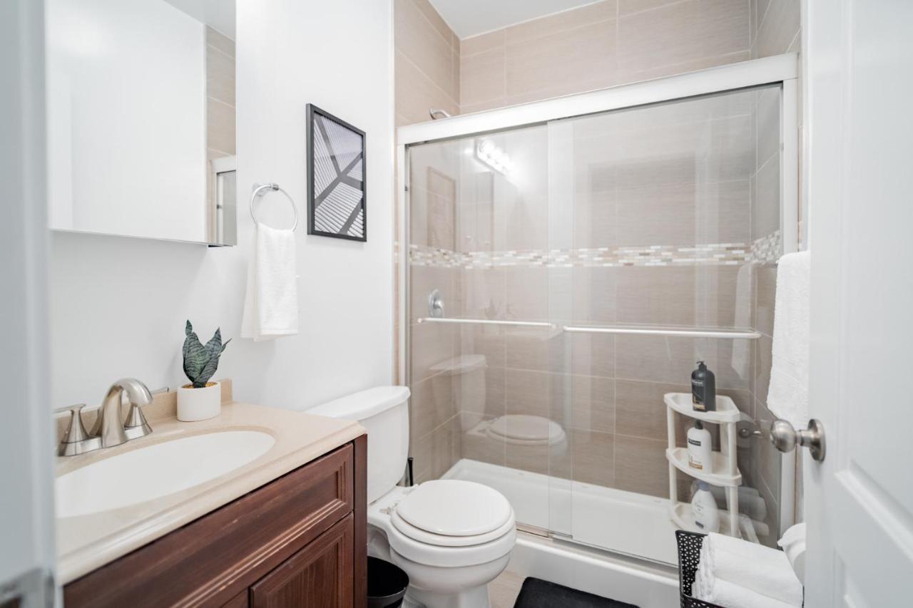 2Br Apartment In Lively Neighborhood Of Wrigley Field - Grace 1 Чикаго Экстерьер фото